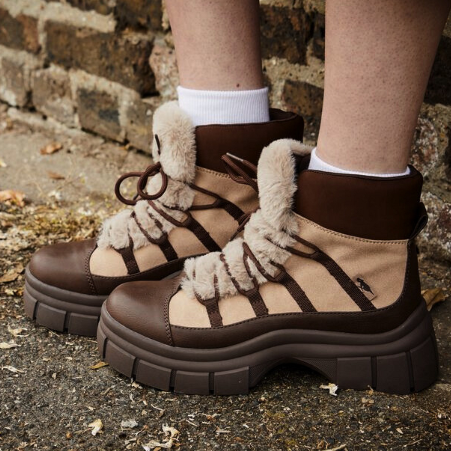 Rocket Dog Tiger Brown Platform Booties | Cozy Chic Stompers 🐻